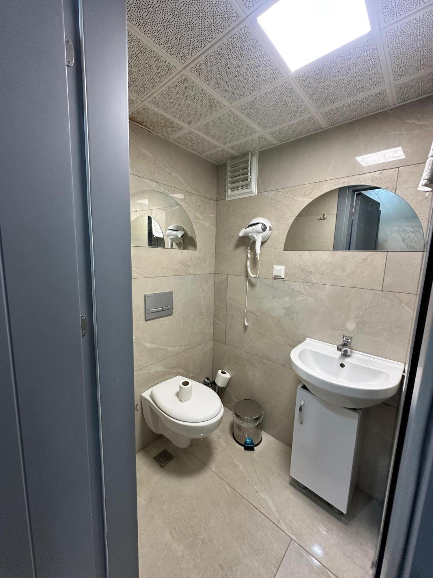 Grand Kybele Hotel Istanboel Kamer foto